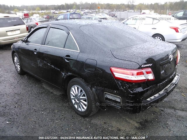 4T4BF3EK0BR205852 - 2011 TOYOTA CAMRY SE/LE/XLE BLACK photo 3