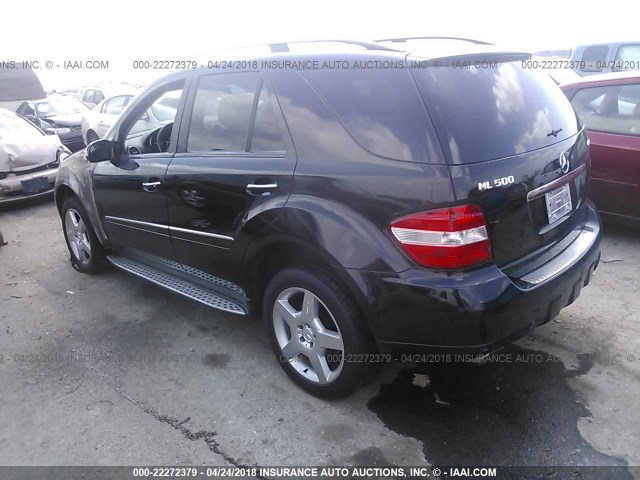 4JGBB75E57A237924 - 2007 MERCEDES-BENZ ML 500 BLACK photo 3