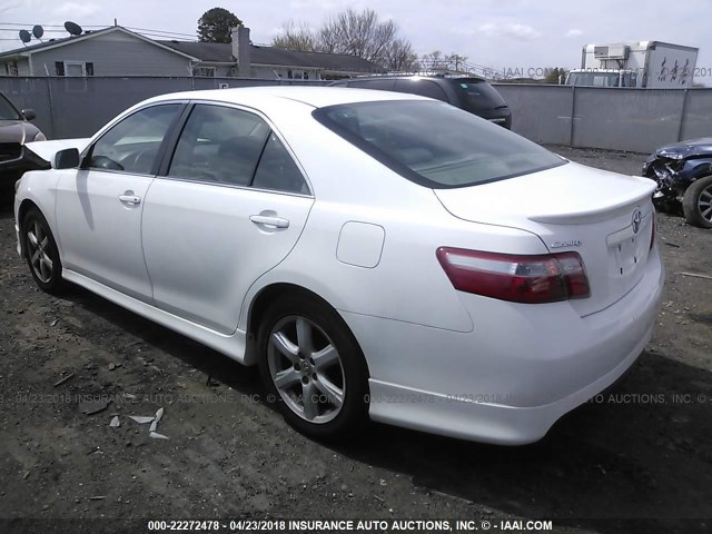 4T1BE46K57U641248 - 2007 TOYOTA CAMRY NEW GENERAT CE/LE/XLE/SE WHITE photo 3