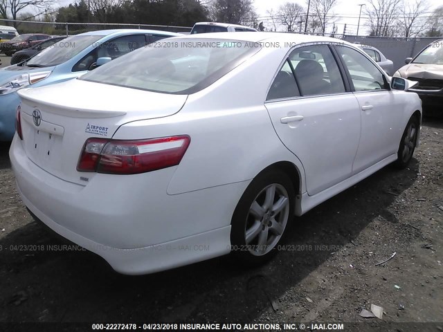 4T1BE46K57U641248 - 2007 TOYOTA CAMRY NEW GENERAT CE/LE/XLE/SE WHITE photo 4