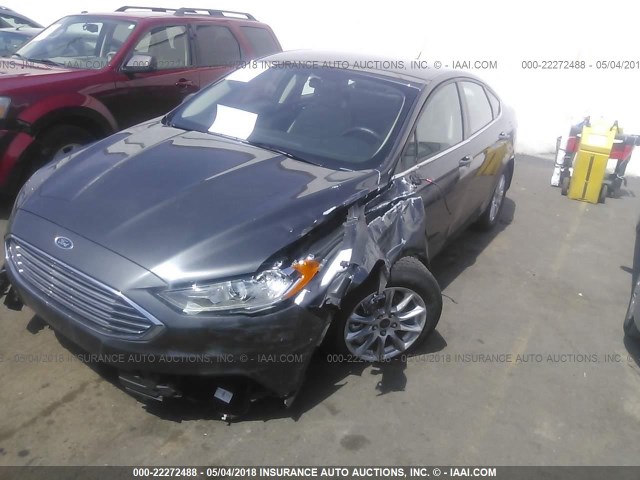 3FA6P0G73JR171521 - 2018 FORD FUSION S GRAY photo 2