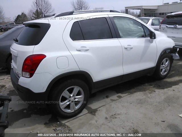 3GNCJLSB3FL244979 - 2015 CHEVROLET TRAX 1LT WHITE photo 4