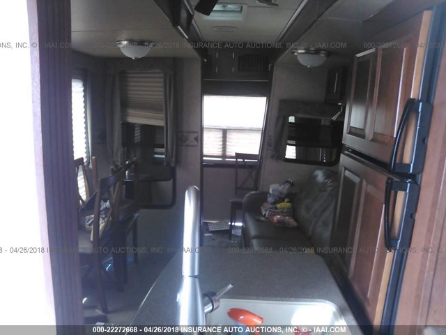 4X4FRLE27F1860390 - 2015 FOREST RIVER OTHER  BROWN photo 8