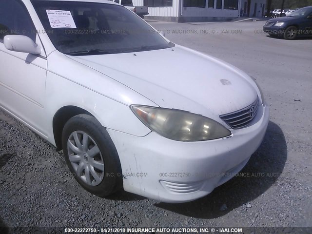 4T1BE32K85U428176 - 2005 TOYOTA CAMRY LE/XLE/SE 白色 照片 6