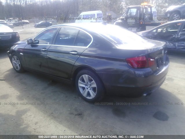 WBAXH5C52DDW15656 - 2013 BMW 528 XI GRAY photo 3