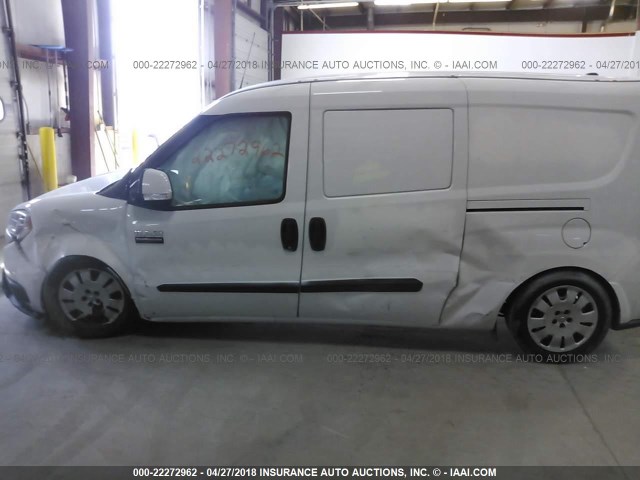 ZFBERFBT0G6B48667 - 2016 RAM PROMASTER CITY SLT 白色 照片 6