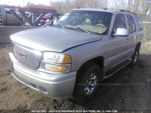 1GKEK63U94J280135 - 2004 GMC YUKON DENALI Pewter photo 2