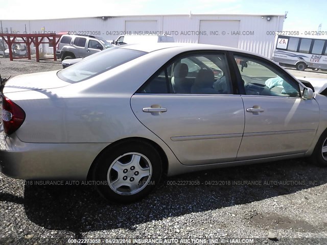 4T1BF32KX3U053434 - 2003 TOYOTA CAMRY LE/XLE/SE ოქროსფერი ფოტო 4