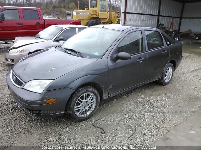 1FAHP34N17W252424 - 2007 FORD FOCUS ZX4/S/SE/SES GRAY photo 2