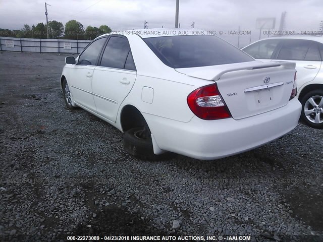 4T1BE32K63U129881 - 2003 TOYOTA CAMRY LE/XLE/SE 白色 照片 3