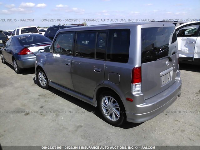 JTLKT324650207358 - 2005 TOYOTA SCION XB SILVER photo 3
