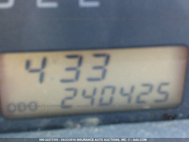 JTLKT324650207358 - 2005 TOYOTA SCION XB SILVER photo 7