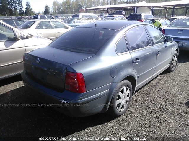 WVWMA23B3YP150243 - 2000 VOLKSWAGEN PASSAT GLS Dark Blue photo 4