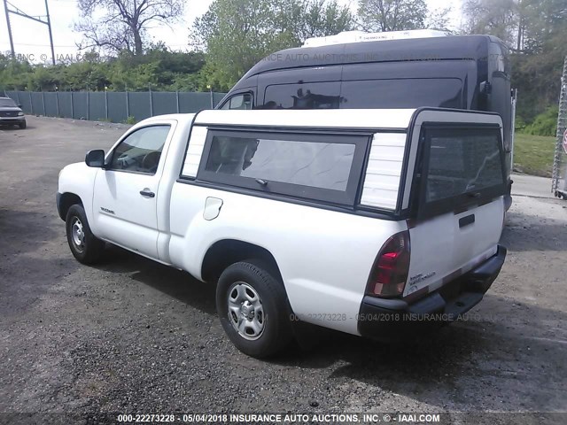 5TENX22N45Z082361 - 2005 TOYOTA TACOMA WHITE photo 3