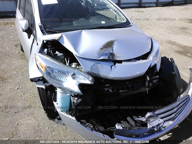 3N1CE2CP1EL381857 - 2014 NISSAN VERSA NOTE S/S PLUS/SV/SL GRAY photo 6