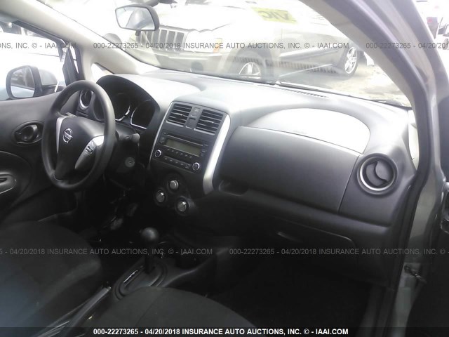 3N1CE2CP3EL385537 - 2014 NISSAN VERSA NOTE S/S PLUS/SV/SL GRAY photo 5