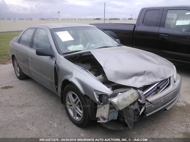 JT2BG28K6Y0408190 - 2000 TOYOTA CAMRY LE/XLE BEIGE photo 1