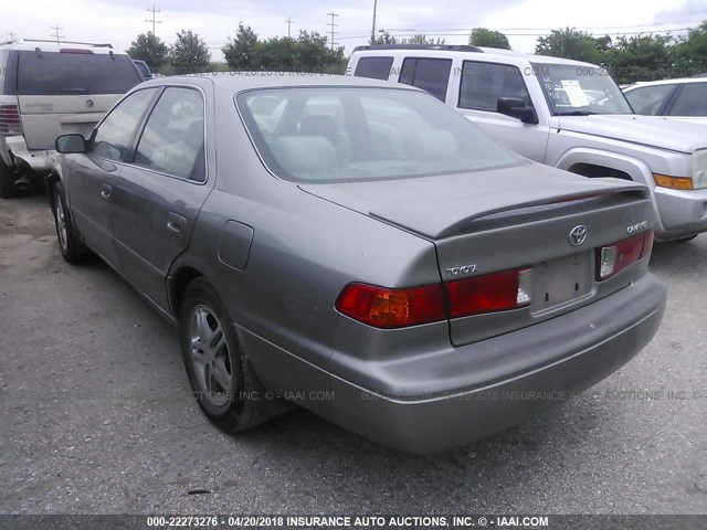 JT2BG28K6Y0408190 - 2000 TOYOTA CAMRY LE/XLE 米色 照片 3