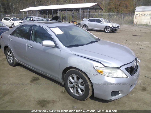 4T1BF3EK1AU112556 - 2010 TOYOTA CAMRY SE/LE/XLE 银色 照片 1
