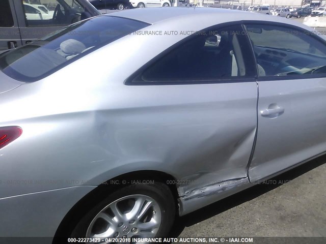 4T1CE30P27U757915 - 2007 TOYOTA CAMRY SOLARA SE/SLE SILVER photo 6