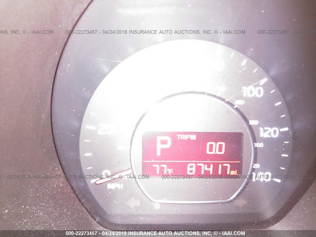 KNDJP3A57E7057631 - 2014 KIA SOUL + GRAY photo 7