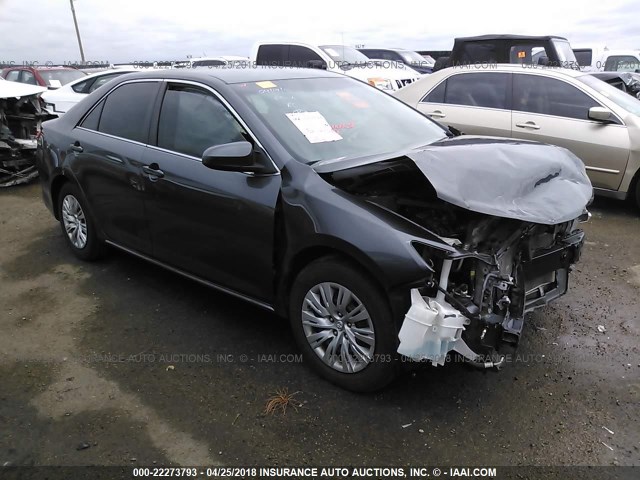 4T4BF1FK6ER424287 - 2014 TOYOTA CAMRY L/SE/LE/XLE 银色 照片 1