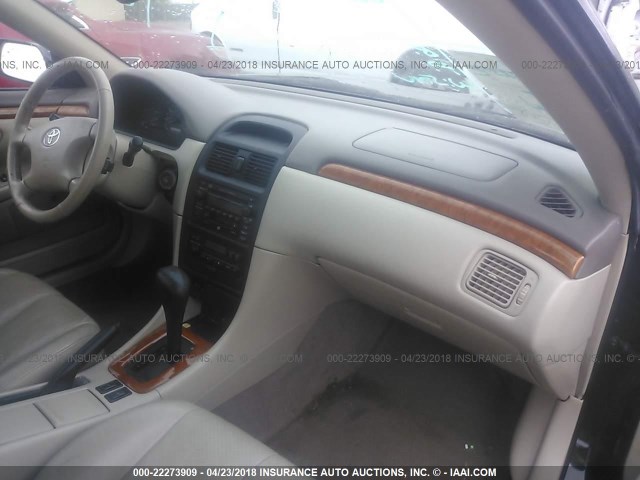 2T1CF28P92C552291 - 2002 TOYOTA CAMRY SOLARA SE/SLE შავი ფოტო 5