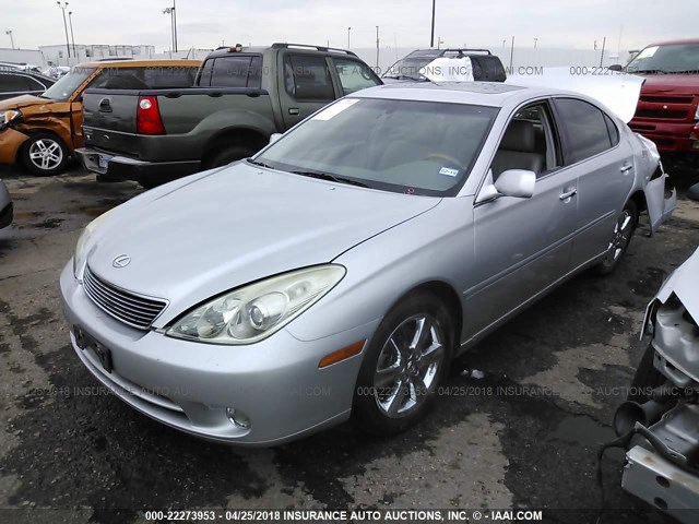 JTHBA30GX55100054 - 2005 LEXUS ES 330 SILVER photo 2