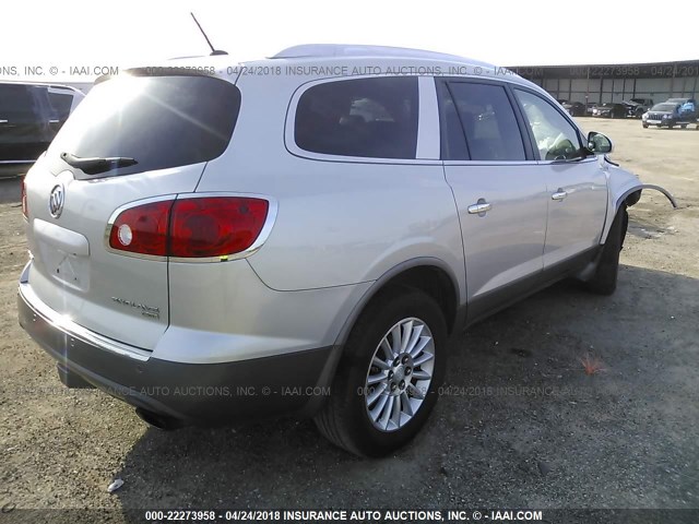 5GAER23D79J202137 - 2009 BUICK ENCLAVE CXL SILVER photo 4