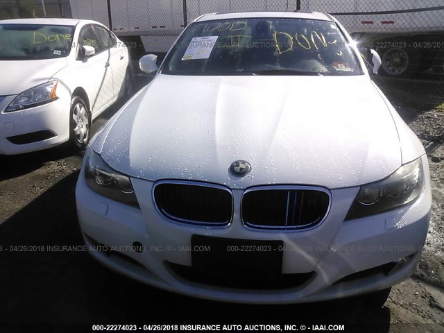 WBAPK5C59BA659914 - 2011 BMW 328 XI SULEV WHITE photo 6