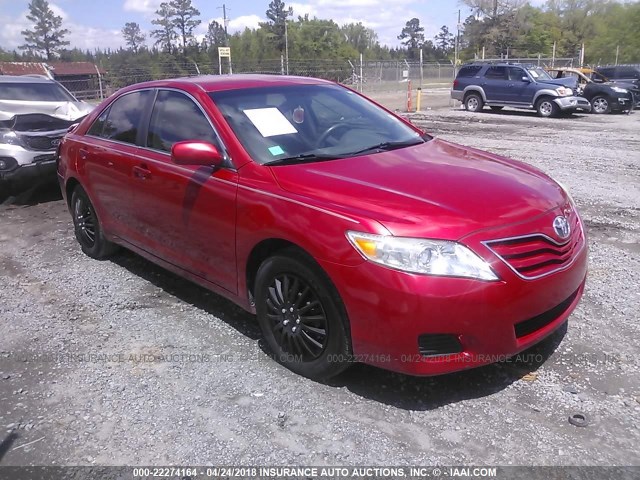 4T1BF3EK1AU520121 - 2010 TOYOTA CAMRY SE/LE/XLE RED photo 1