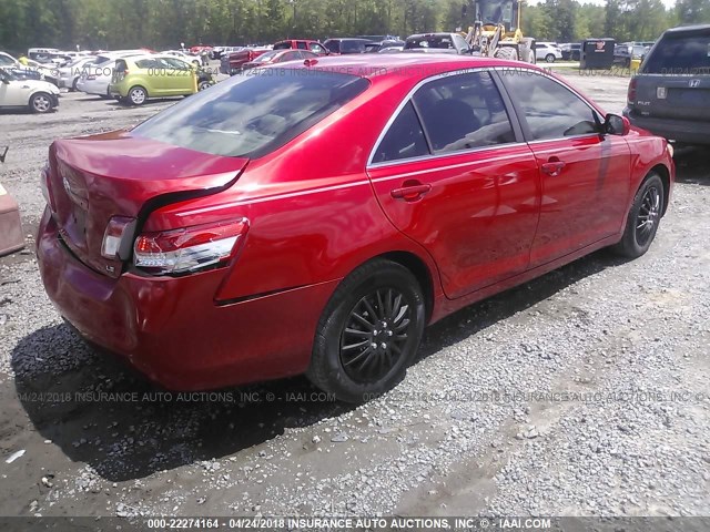 4T1BF3EK1AU520121 - 2010 TOYOTA CAMRY SE/LE/XLE RED photo 4