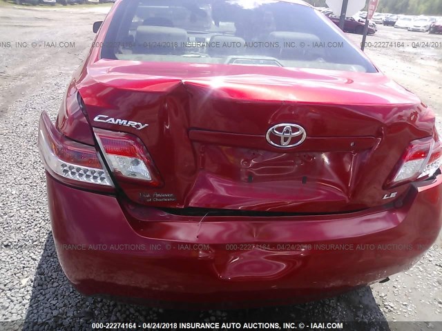 4T1BF3EK1AU520121 - 2010 TOYOTA CAMRY SE/LE/XLE RED photo 6