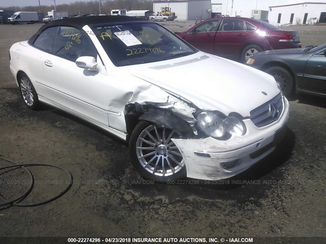 WDBTK56H66F193342 - 2006 MERCEDES-BENZ CLK 350 WHITE photo 6