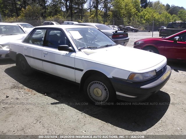 4T1VV21E1LU028671 - 1990 TOYOTA CAMRY DLX WHITE photo 1