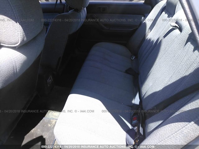 4T1VV21E1LU028671 - 1990 TOYOTA CAMRY DLX 白色 照片 8