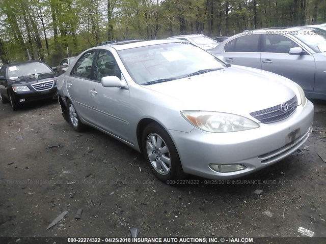 4T1BE30K13U679217 - 2003 TOYOTA CAMRY LE/XLE/SE SILVER photo 1