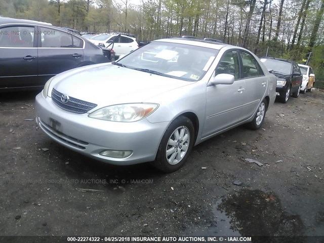 4T1BE30K13U679217 - 2003 TOYOTA CAMRY LE/XLE/SE SILVER photo 2
