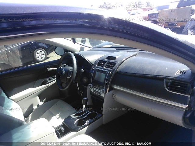 4T1BF1FK4DU637957 - 2013 TOYOTA CAMRY L/SE/LE/XLE 黑色 照片 5