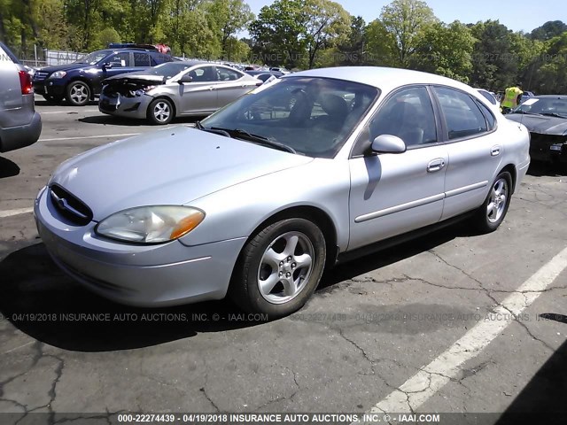 1FAFP55UX2A141031 - 2002 FORD TAURUS SES SILVER photo 2