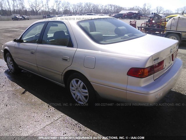 4T1BG22K3YU734355 - 2000 TOYOTA CAMRY CE/LE/XLE 米色 照片 3