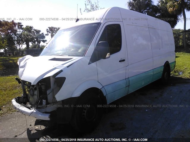 WD3PE8CCXD5767359 - 2013 MERCEDES-BENZ SPRINTER 2500 WHITE photo 2