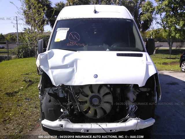 WD3PE8CCXD5767359 - 2013 MERCEDES-BENZ SPRINTER 2500 WHITE photo 6