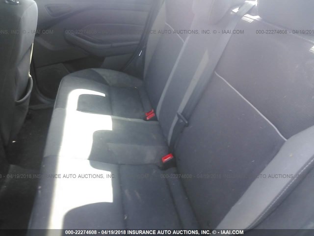 1FAHP3F24CL385466 - 2012 FORD FOCUS SE შავი ფოტო 8