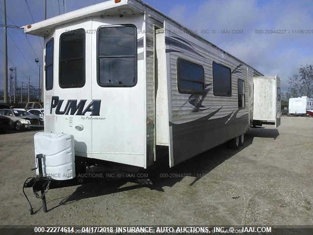 4X4TPUP28DP044553 - 2013 PUMA 38PLF  WHITE photo 2