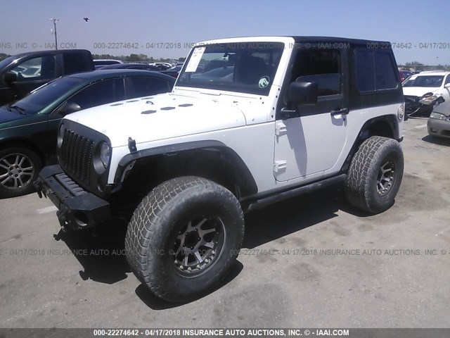 1C4AJWAG9CL224211 - 2012 JEEP WRANGLER SPORT WHITE photo 2