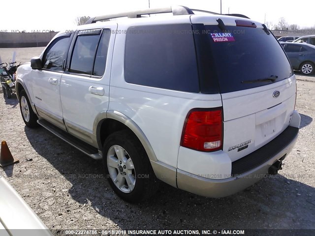 1FMZU74W95ZA20457 - 2005 FORD EXPLORER EDDIE BAUER WHITE photo 3