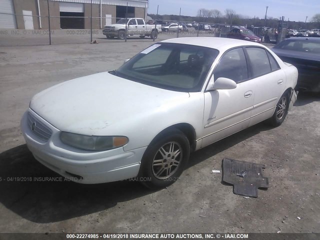 2G4WB55K311162668 - 2001 BUICK REGAL LS WHITE photo 2