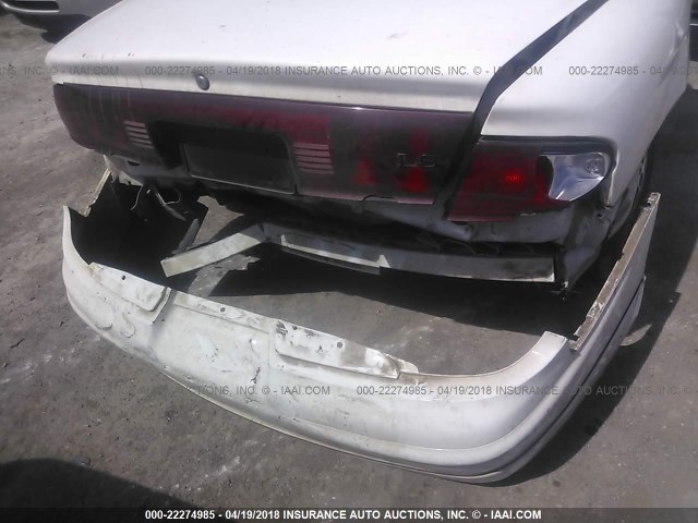 2G4WB55K311162668 - 2001 BUICK REGAL LS 白色 照片 6