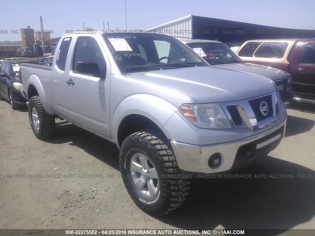 1N6AD06W99C411328 - 2009 NISSAN FRONTIER KING CAB SE/LE/NISMO SILVER photo 1